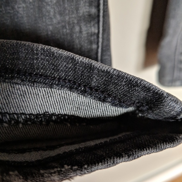 Paige Skyline Short Inseam - Picture 6 of 7